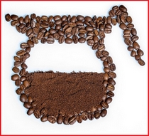 Contenitore in grani e caffè in polvere